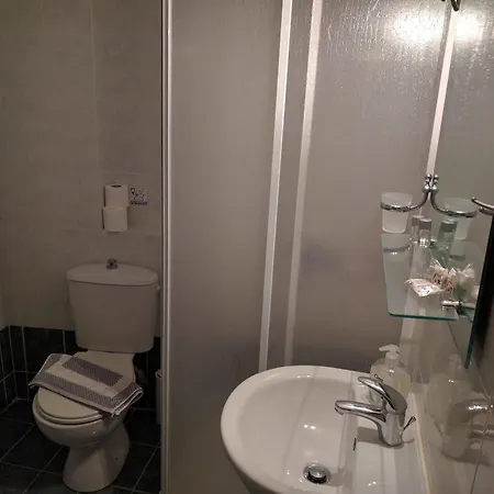 Hotel Sea Breeze 2*