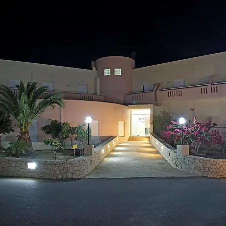 Sea Breeze Hotel